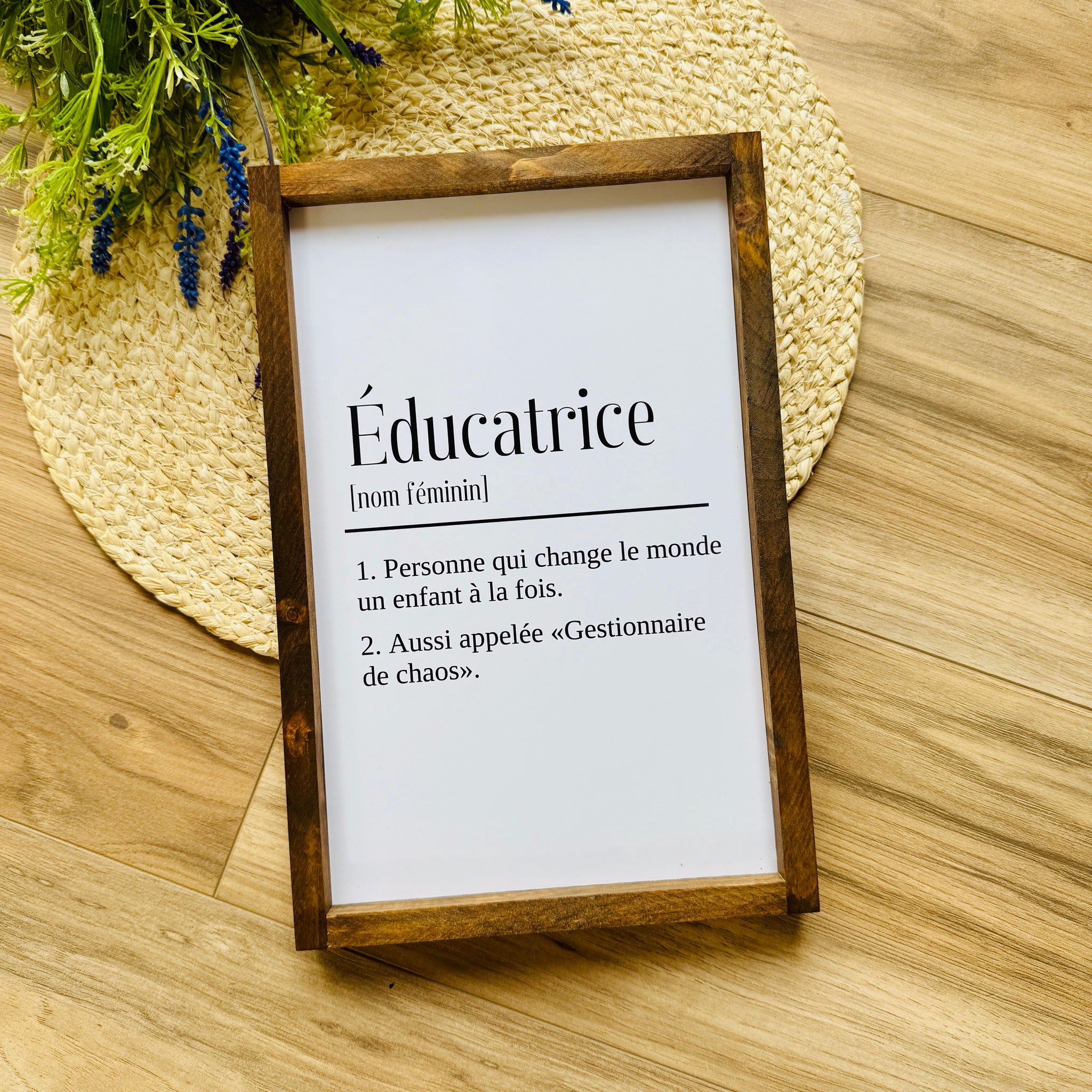 Cadre "Éducatrice"